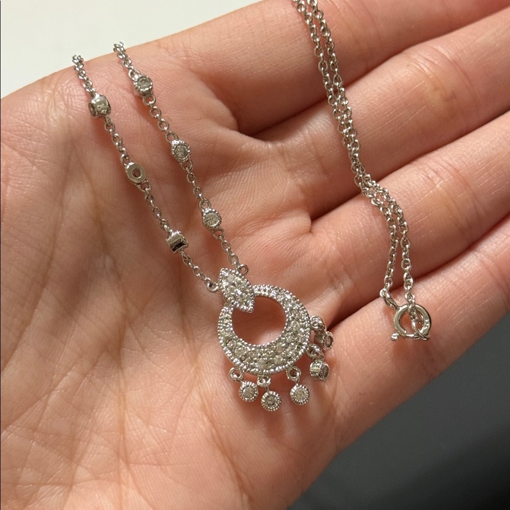 Elegant Sterling Silver 925 Pendant Necklace - Picture 8 of 11